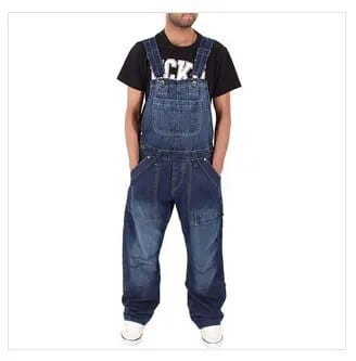 Abbinamento Salopette di jeans blu scuro